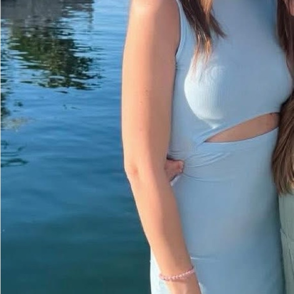 Elegant Blue Sleeveless Dress